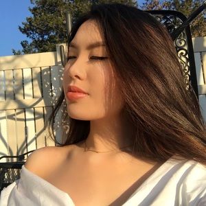 Meet your Posher, Vi